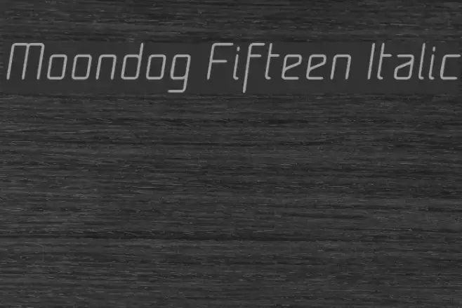 Moondog Fifteen Italic Font examples