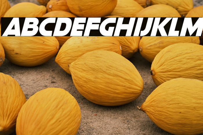 Moonlightning Italic Example 1