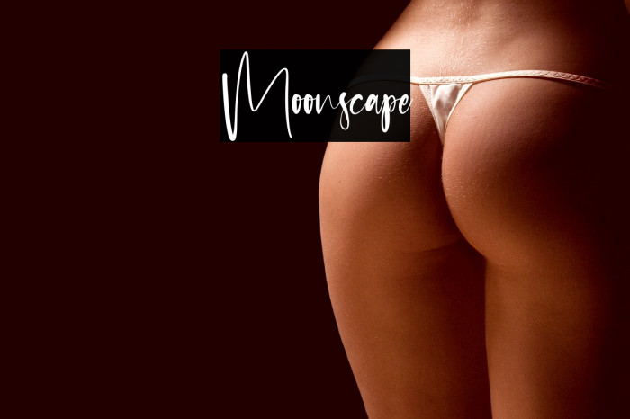 Moonscape Font examples