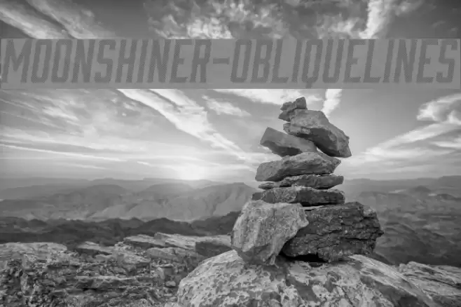 Moonshiner-ObliqueLines Шрифта examples