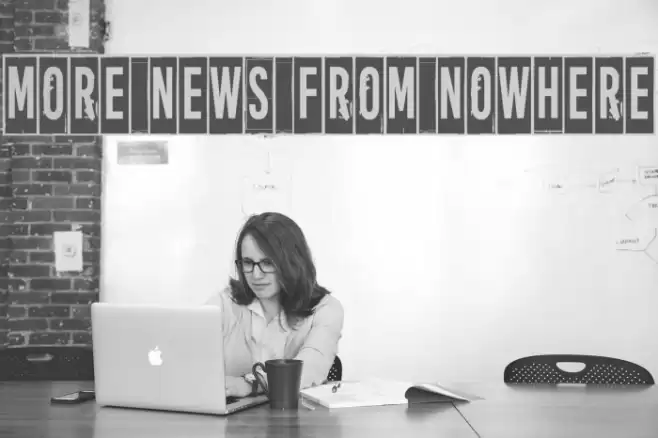 More news from nowhere Font examples