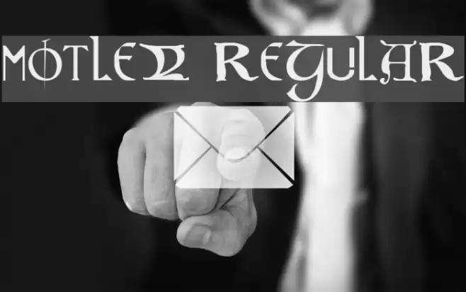 Motley Regular Font examples