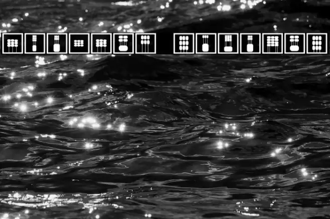 Mouvman Regular Caratteri examples