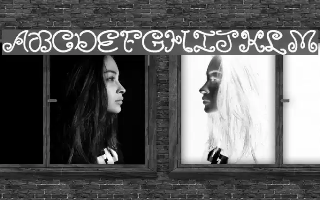 MoxyRoxie Fonte examples