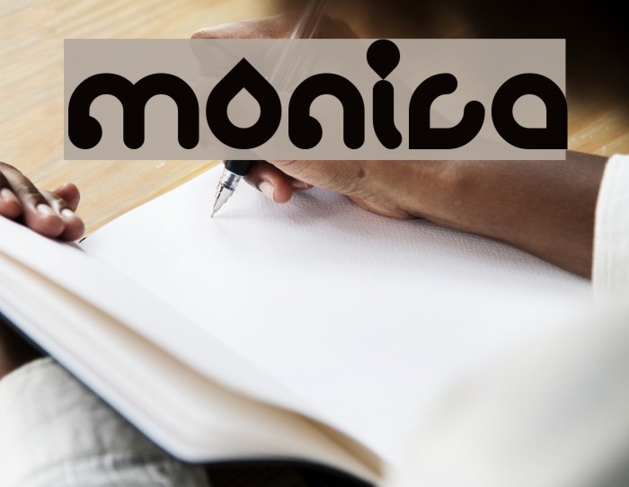 monica Font examples