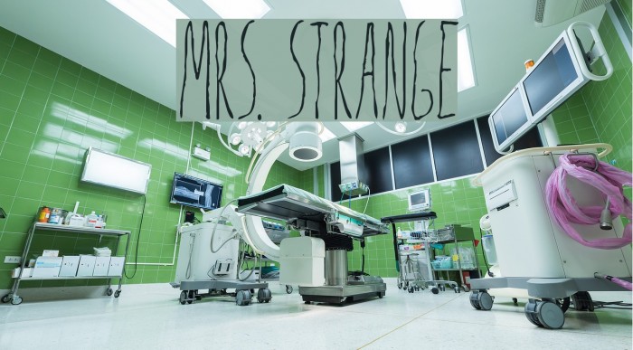 Mrs. Strange Font examples