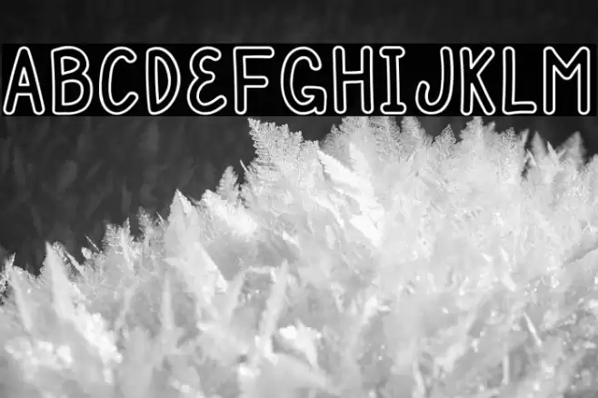 Mulbena Stroke Full Font examples