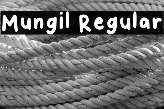 Mungil Regular Font examples