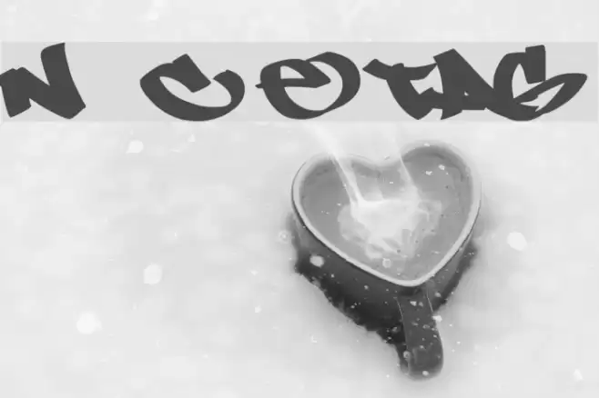 N ! C E Tag Caratteri examples