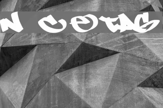 N ! C E Tag Caratteri examples