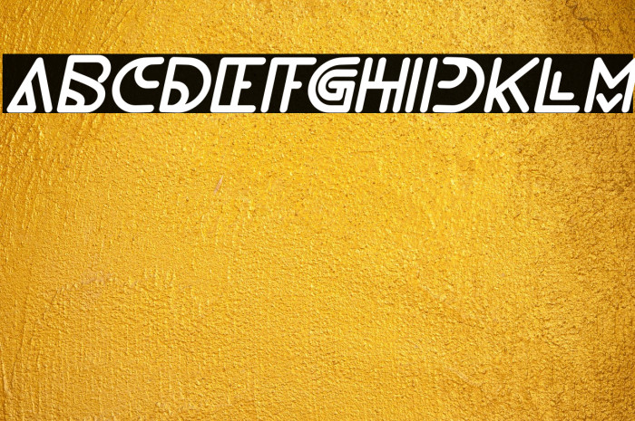 NEVER ENDING MAZE Italic Example 3