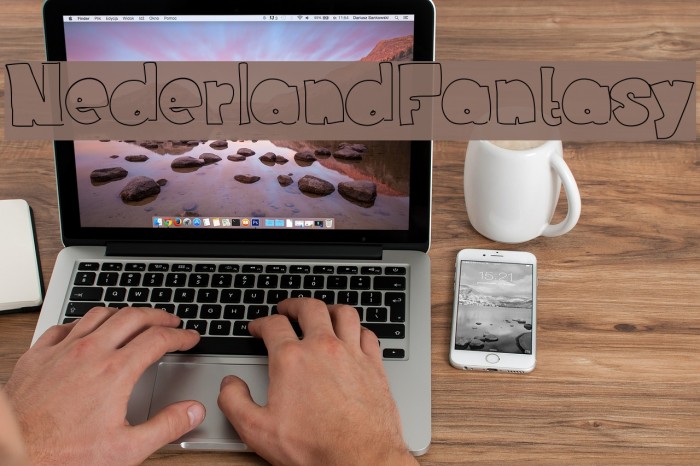 NederlandFantasy Font examples