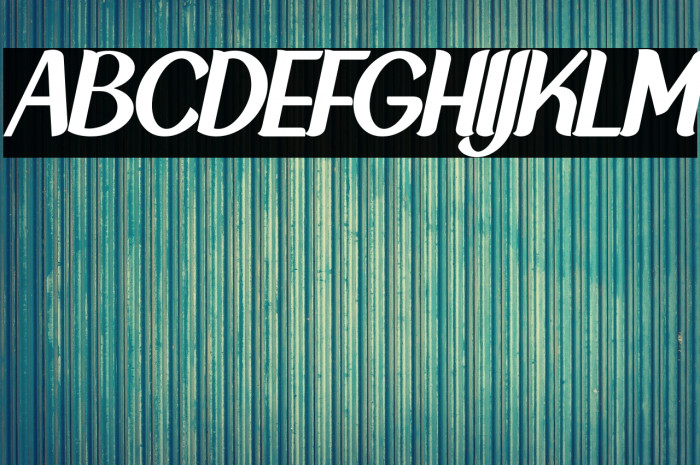 NewCrown-BoldItalic_DEMO Example 2