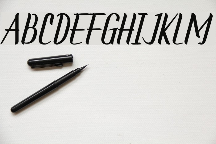 newscraper-Regular Font examples