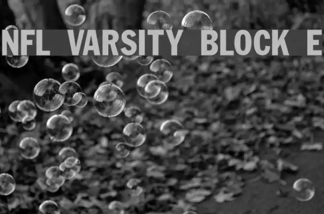 NFL Varsity Block E フォント examples