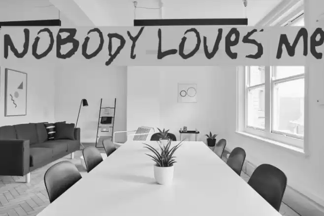 Nobody Loves Me Font examples