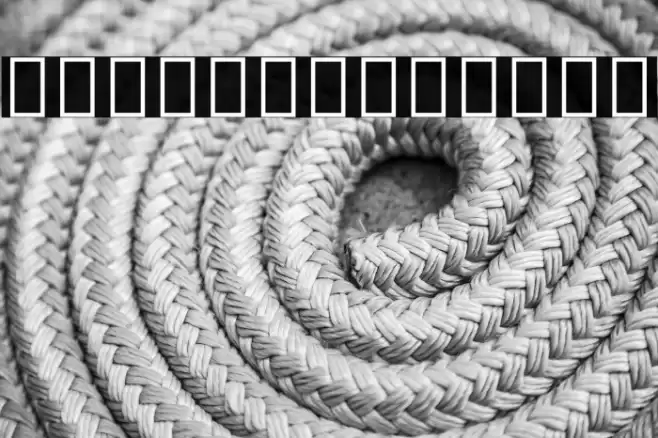 Noto Serif Hebrew Condensed Medium Font examples