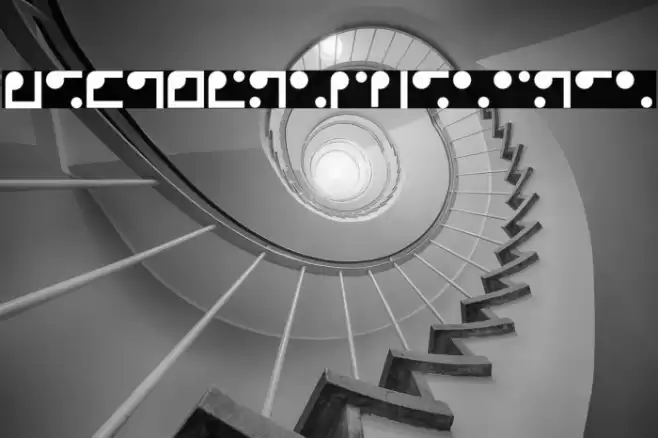 Nyctographyaurea Font examples