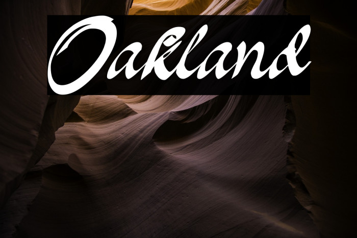 Oakland - Modern Display Font