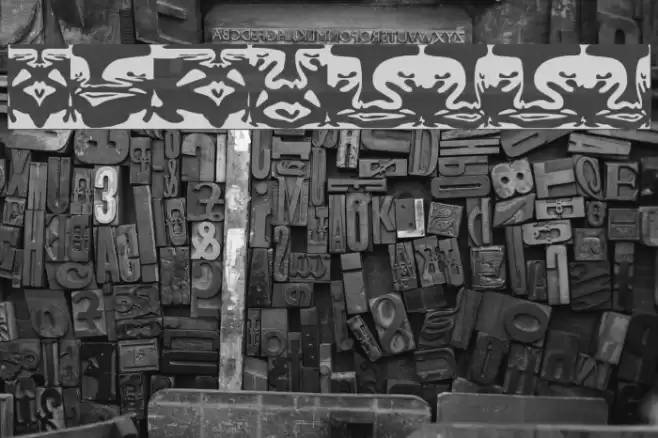 ObeyDada Font examples