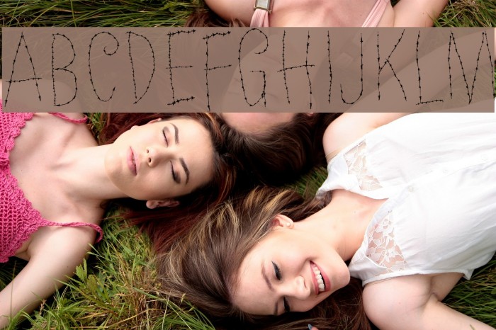 Old Barbwire Font examples