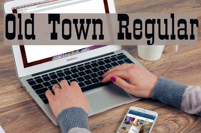 Old Town Regular Font examples