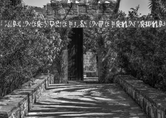 OldTypographicSymphony Round Font examples