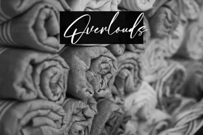 Overlouds Font examples