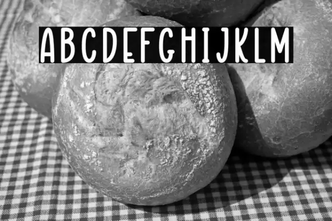 PAPER MOON Font examples