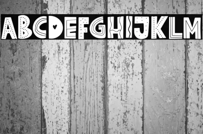 PARTY SIZE Caratteri examples