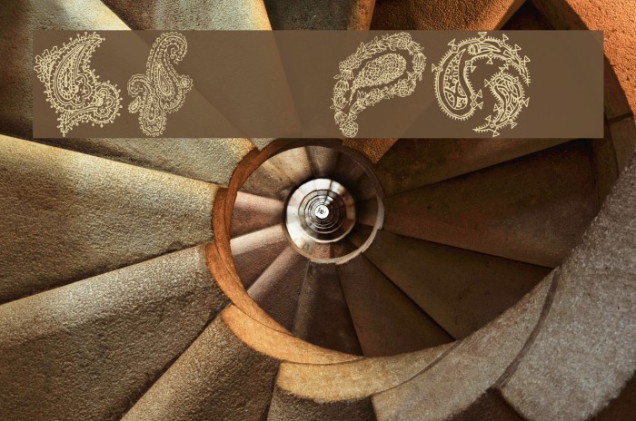 Paisley II Font examples