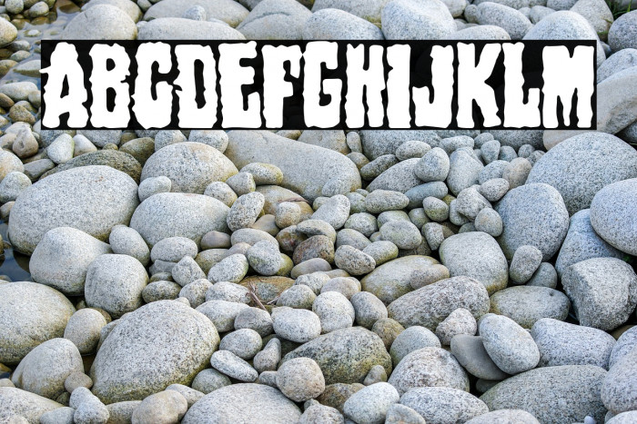 Pantano Gipsy Font examples