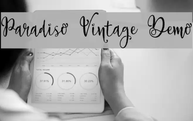 Paradiso Vintage Demo Font examples