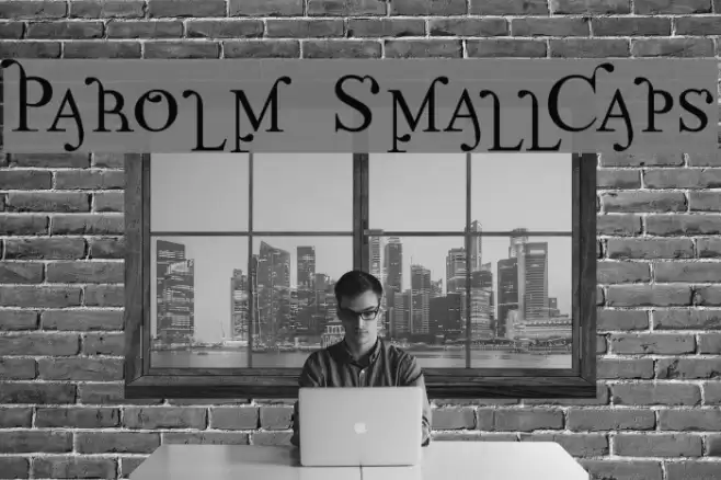 Parolm SmallCaps Polices examples