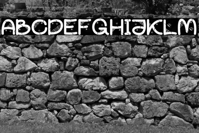 Partty Halloween Font examples