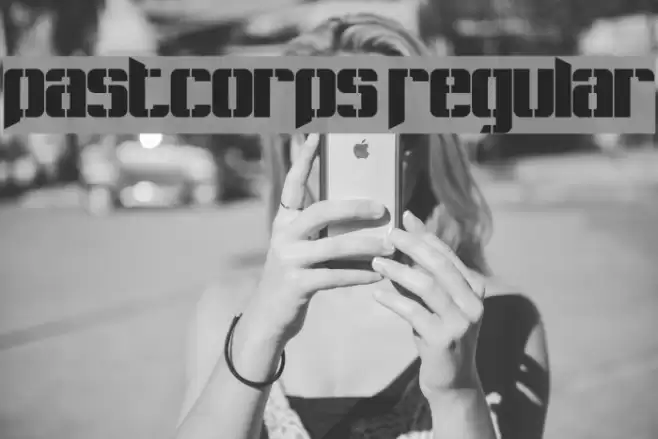 Pastcorps Regular Font examples