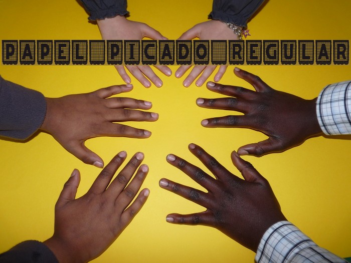 papel picado Regular Font examples