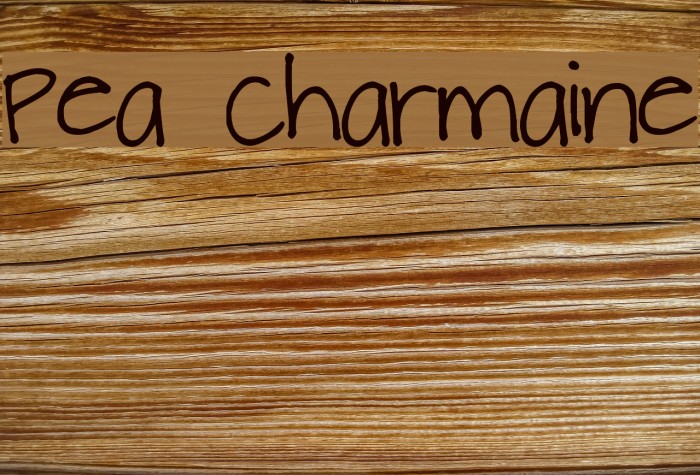Pea Charmaine Font examples