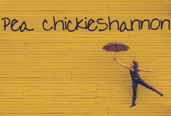 Pea ChickieShannon Font examples