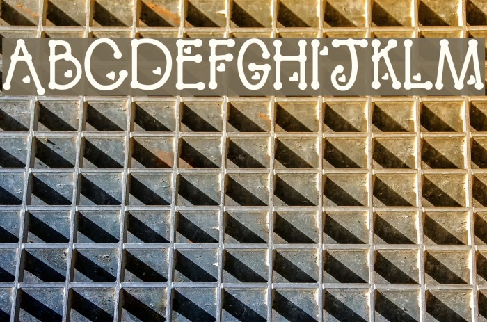 PeggyFont Bold Caratteri examples