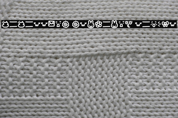 Peperrito Ornaments Regular Example 1