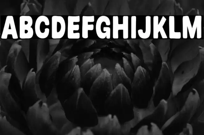 Persona Aura Schriftart examples