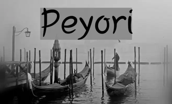 Peyori Font examples