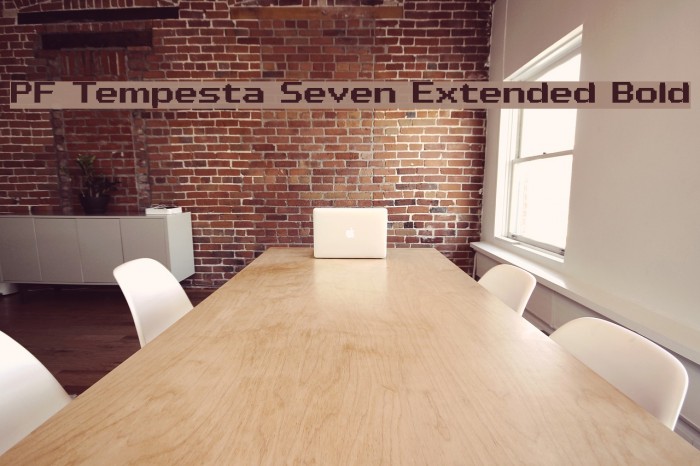 PF Tempesta Seven Extended Bold Fonte examples
