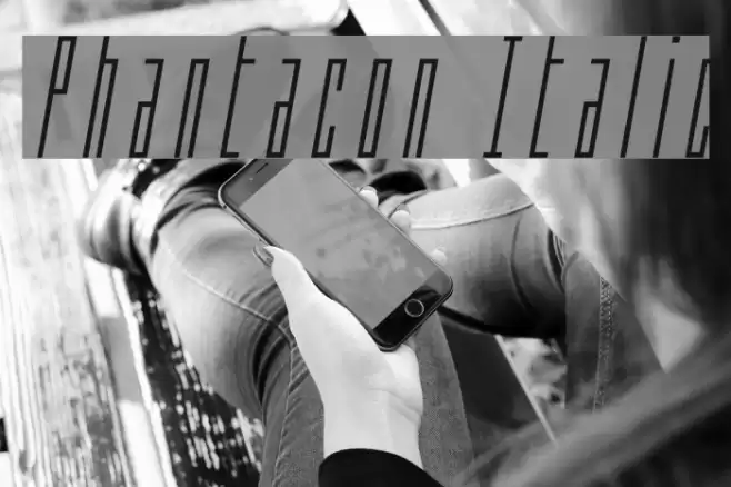 Phantacon Italic Font examples