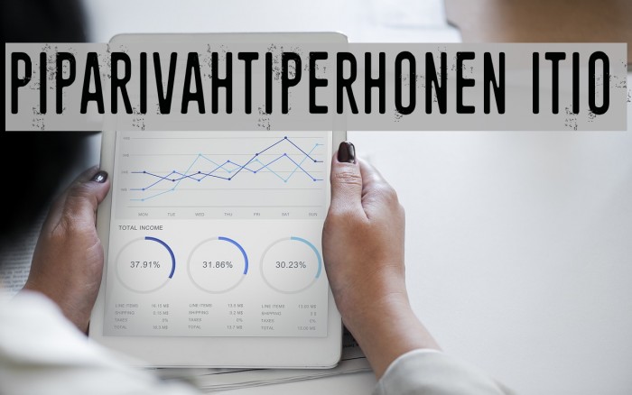 Piparivahtiperhonen Itio Font examples