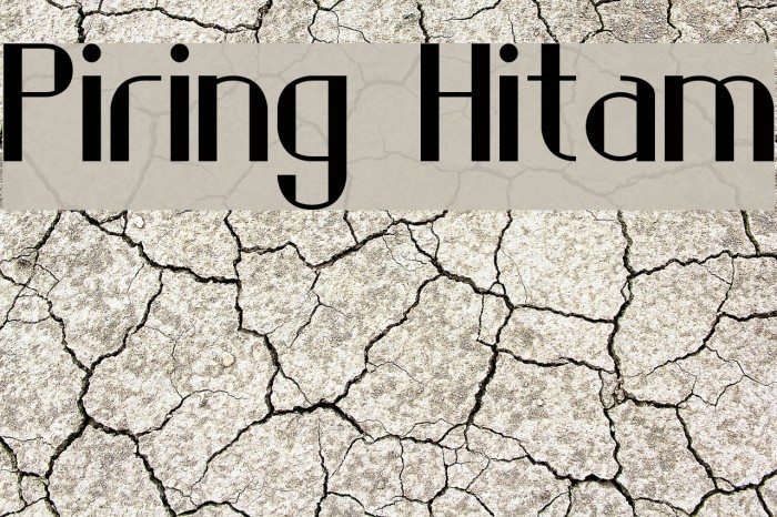 Piring Hitam Font examples