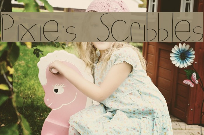 Pixie's Scribbles Font examples