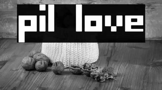 pil love Font examples