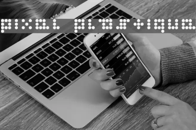 pixel plastique Font examples